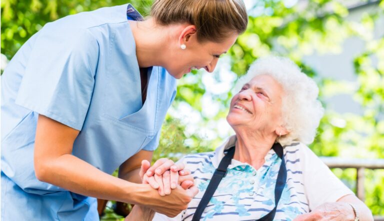 the-top-benefits-of-a-career-in-aged-care-whiddon